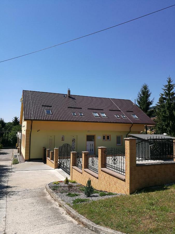 Penzión Melódia Kanianka Exterior foto